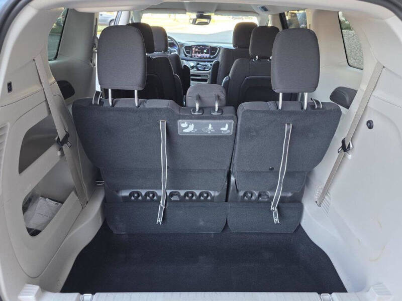 2021 Chrysler Pacifica Touring