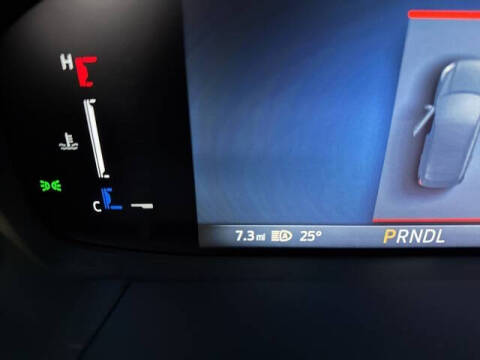 2025 Ford Escape Hybrid ST-Line