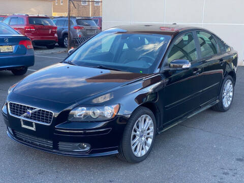 2007 Volvo S40 for sale at MAGIC AUTO SALES in Little Ferry NJ