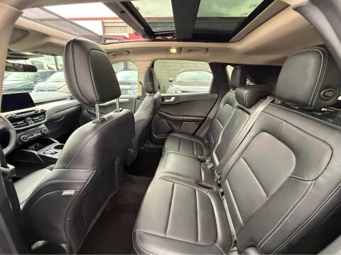 2020 Ford Escape SEL