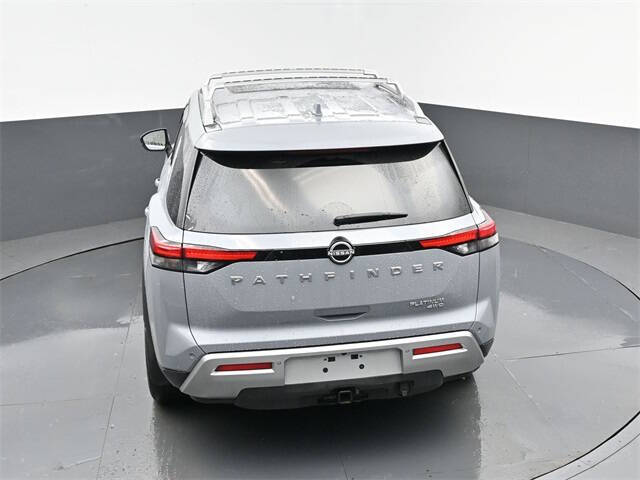 2022 Nissan Pathfinder Platinum