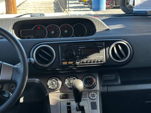 2013 Scion xB