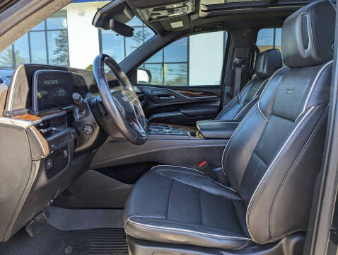 2022 Cadillac Escalade Premium Luxury