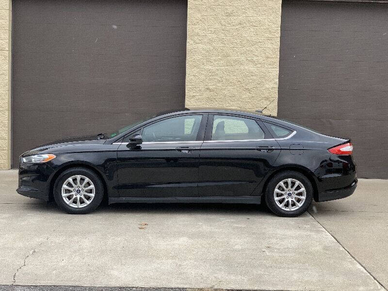 2016 Ford Fusion S