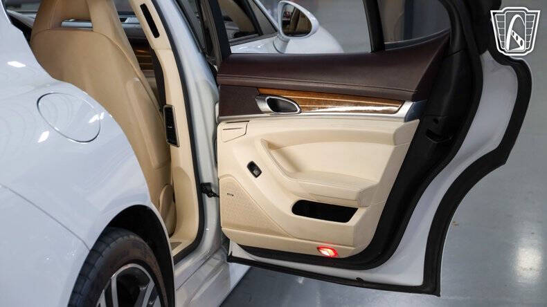 2013 Porsche Panamera
