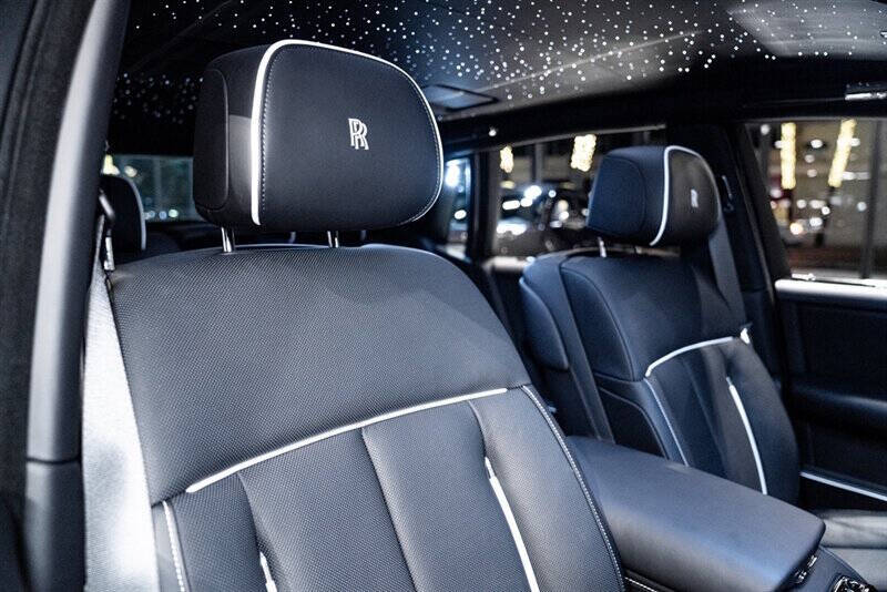 2024 Rolls-Royce Phantom