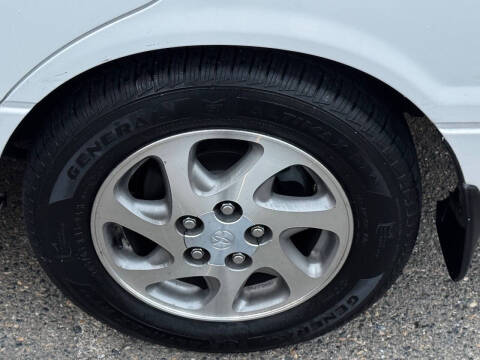 1999 Toyota Camry LE V6