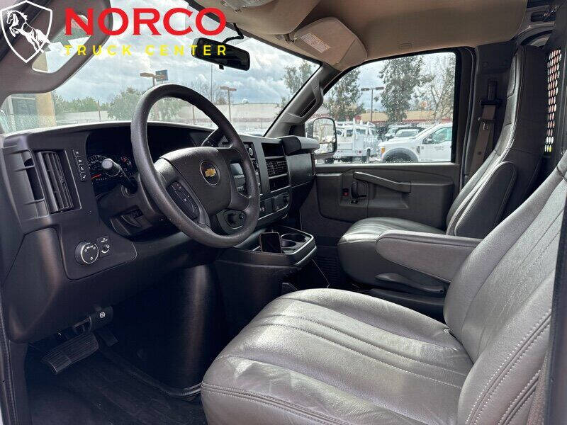 2021 Chevrolet Express 2500