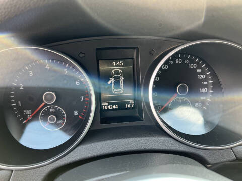 2010 Volkswagen GTI Base PZEV