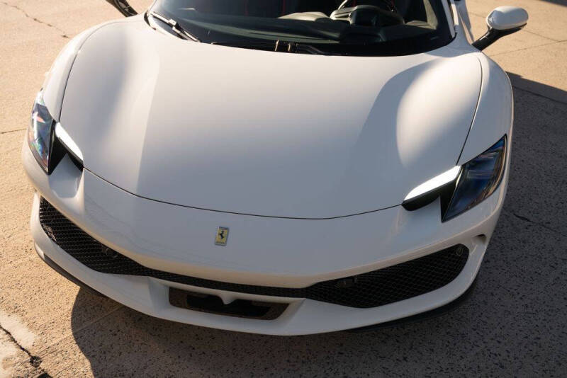 2024 Ferrari 296 GTS