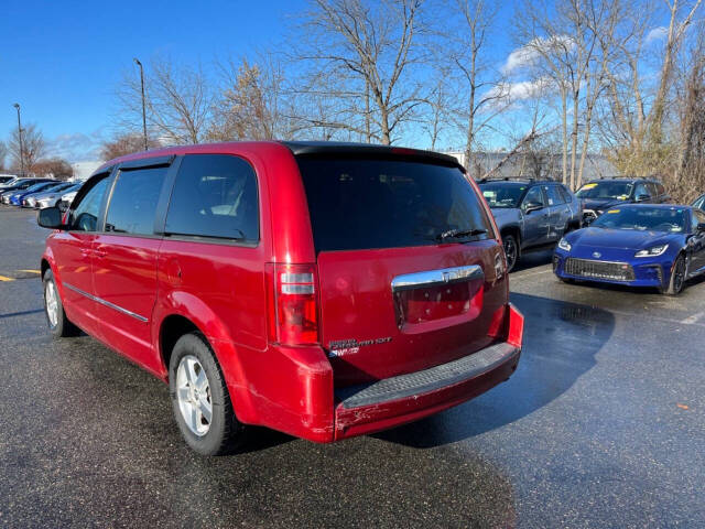 2008 Dodge Grand Caravan for sale at EZ Auto Care in Wakefield, MA