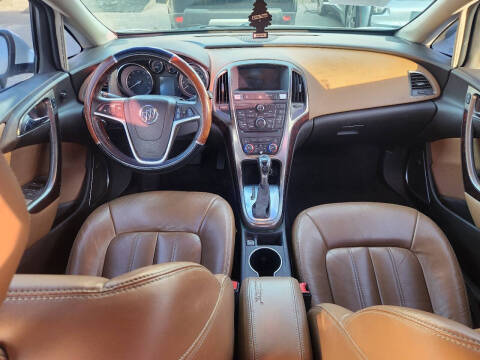 2013 Buick Verano Leather Group