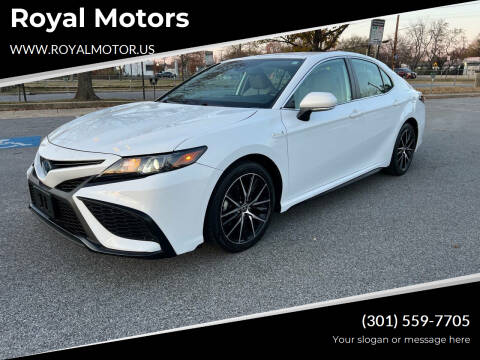 2021 Toyota Camry Hybrid for sale at Royal Motors in Hyattsville MD