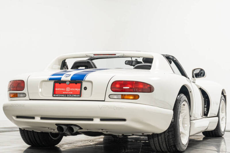 1996 Dodge Viper RT/10