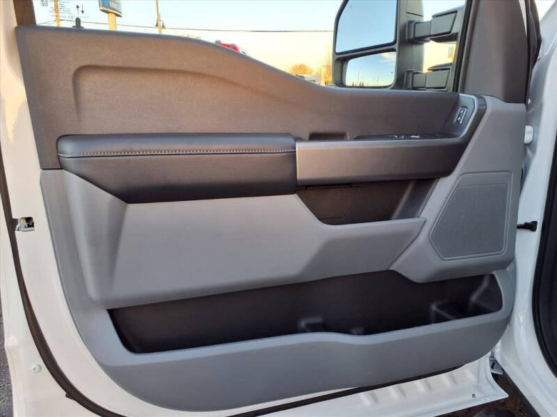 2026 Ford F-350 Super Duty XLT