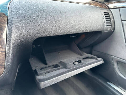 2010 Cadillac DTS Pro Coachbuilder Limo