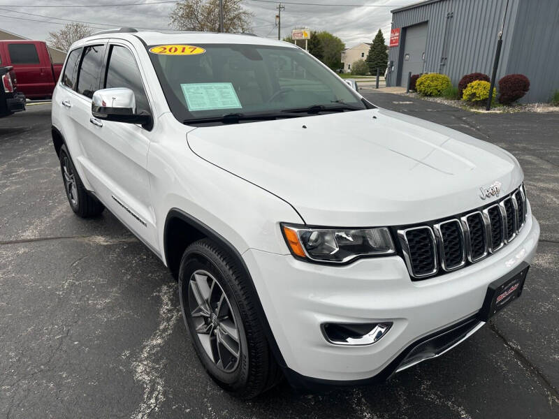 2017 Jeep Grand Cherokee Limited photo 4