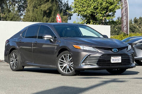 2024 Toyota Camry Hybrid XLE