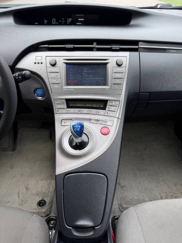 2015 Toyota Prius Three