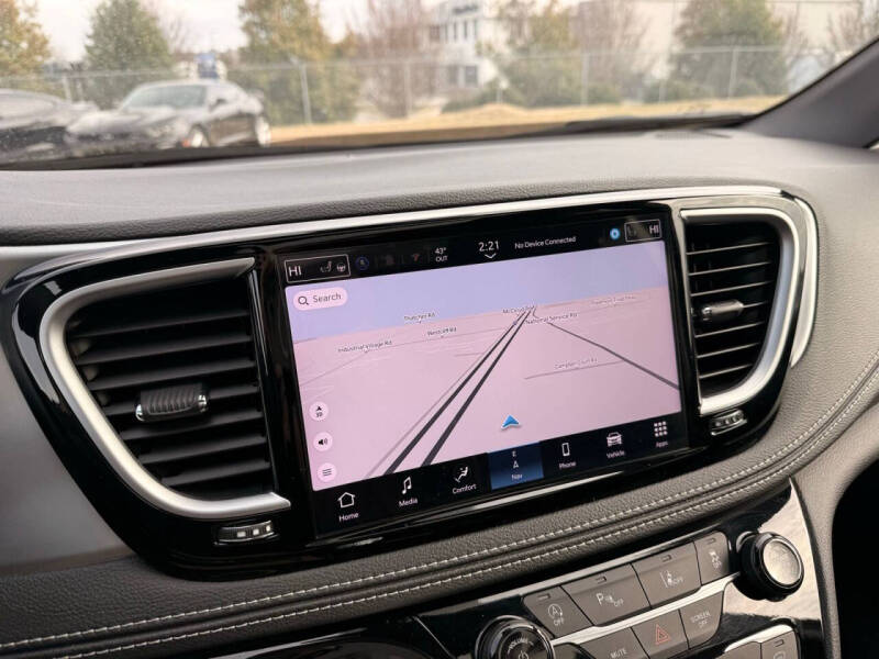 2025 Chrysler Pacifica Limited