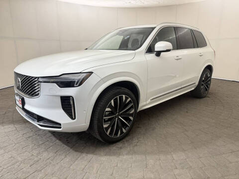 2025 Volvo XC90 B5 Plus Bright Theme 7P