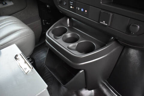 2023 GMC Savana 2500