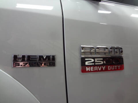 2012 RAM 2500 ST