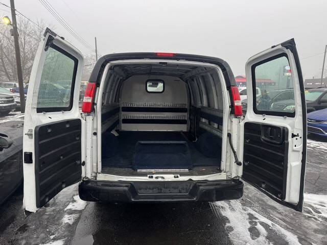 2019 Chevrolet Express 2500