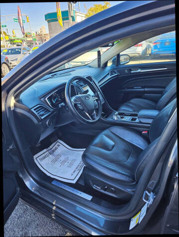 2020 Ford Fusion Titanium