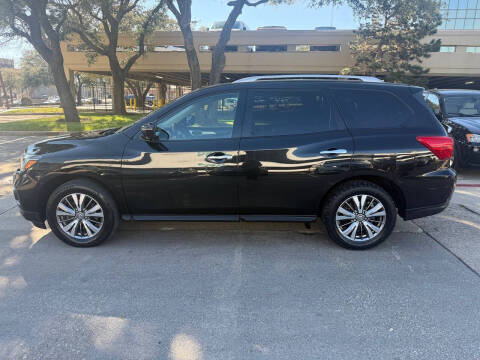 2019 Nissan Pathfinder SL