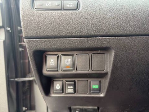 2017 Nissan Rogue Sport SL