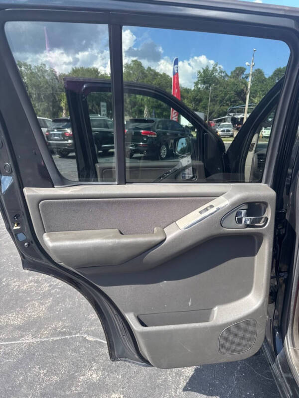 2011 Nissan Pathfinder S