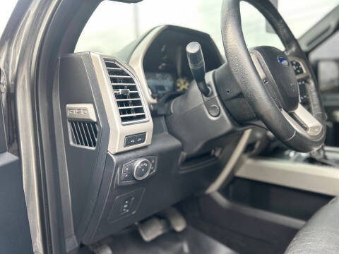 2015 Ford F-150 Lariat