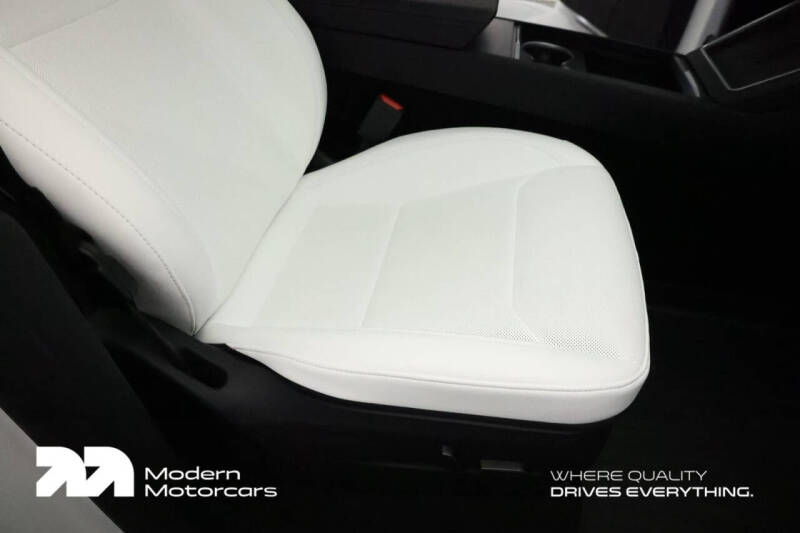 2026 Tesla Model Y Long Range