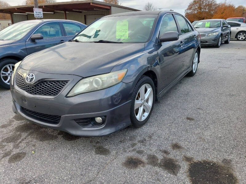 2010 Toyota Camry for sale at Carolina Car Co INC in Greenwood SC