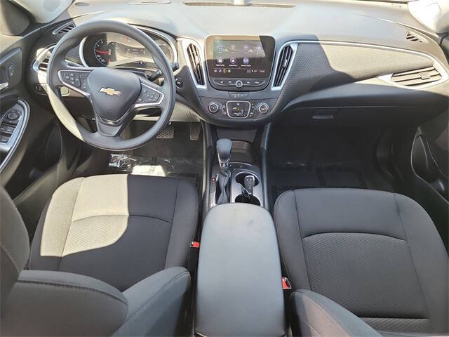 2024 Chevrolet Malibu LS