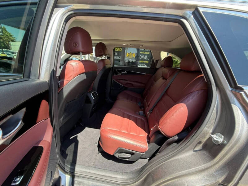 2017 Kia Sorento SX V6