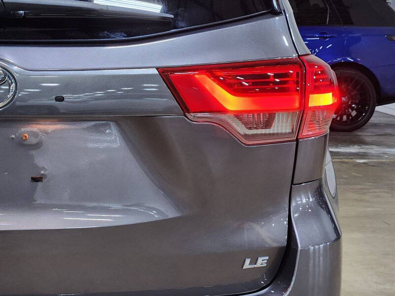 2019 Toyota Highlander LE Plus
