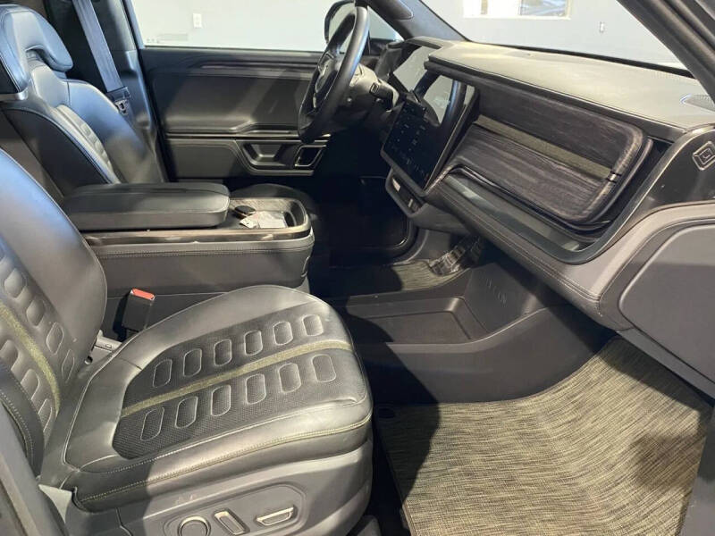 2022 Rivian R1T Adventure