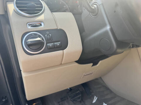 2011 Land Rover LR4