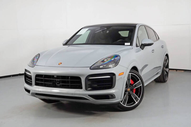 2022 Porsche Cayenne GTS Coupe