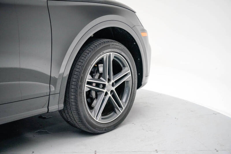 2020 Audi SQ5 3.0T quattro Premium Plus