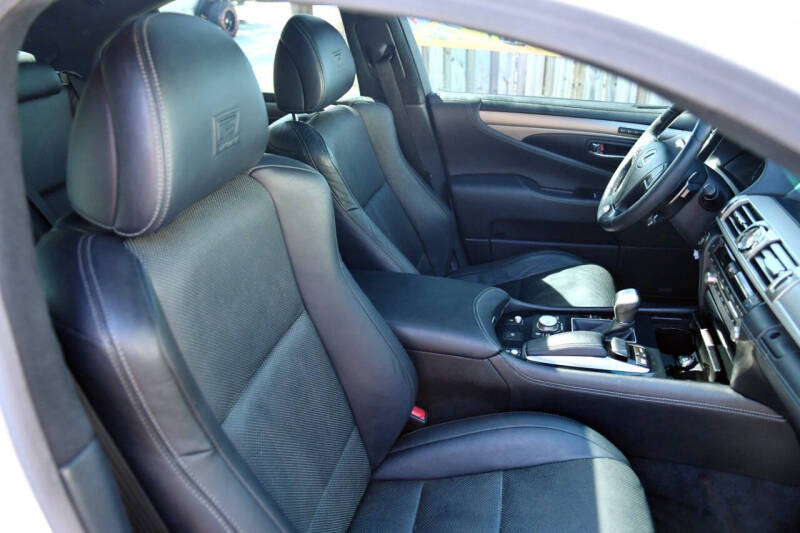 2013 Lexus LS 460