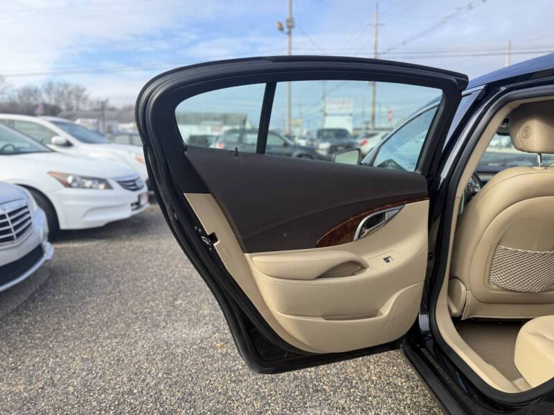 2012 Buick LaCrosse Premium 1