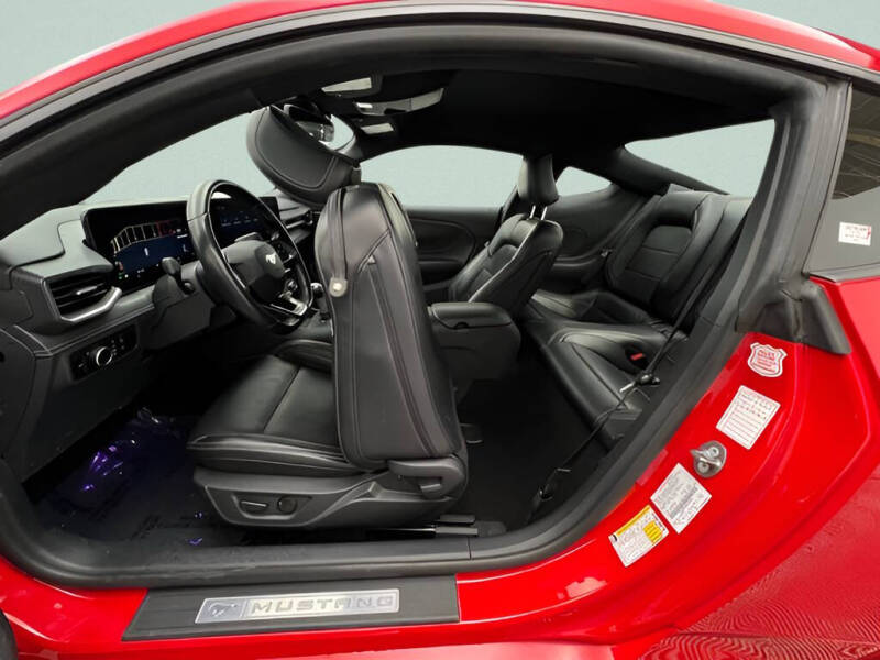 2024 Ford Mustang EcoBoost Premium