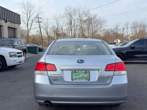 2013 Subaru Legacy 2.5i Premium