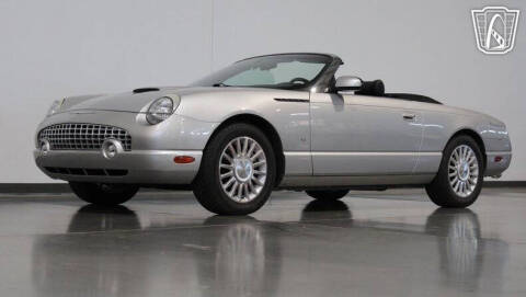 2004 Ford Thunderbird Deluxe