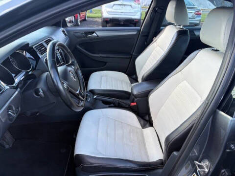 2016 Volkswagen Jetta 1.8T Sport