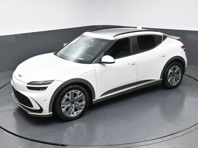 2025 Genesis GV60 Standard