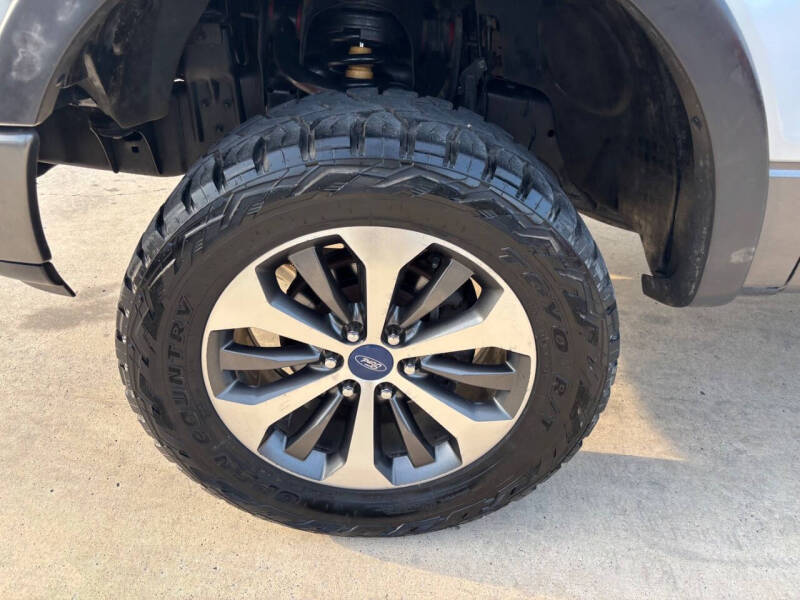2005 Ford F-150 FX4
